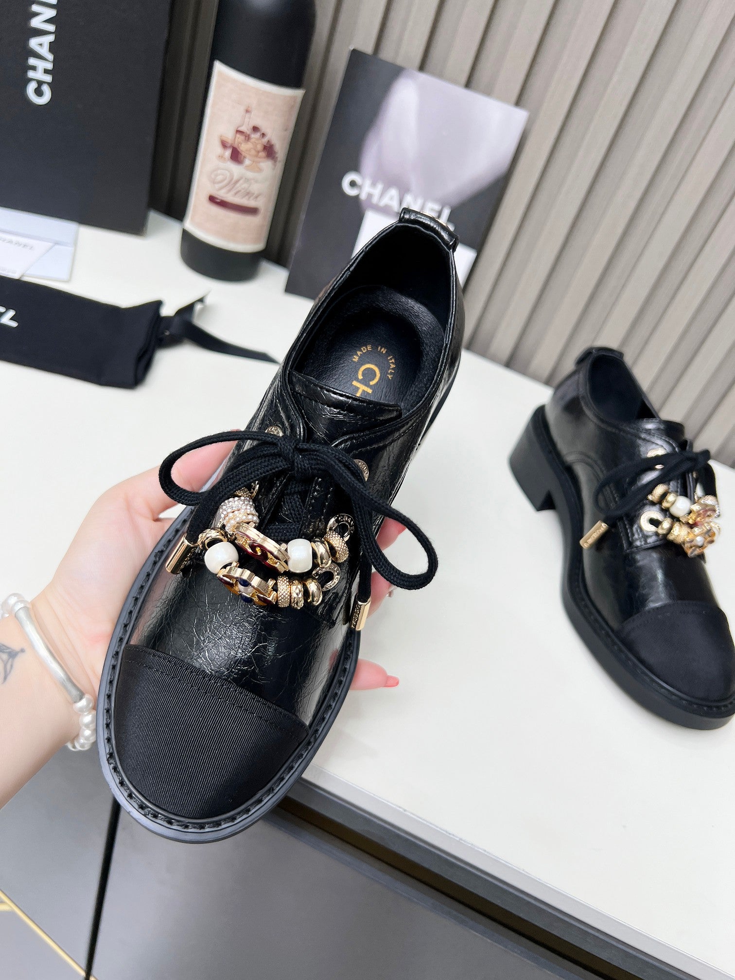 CC Shoe Oxford 50mm In Black Glossy Calfskin And Lycra Fabric 944547