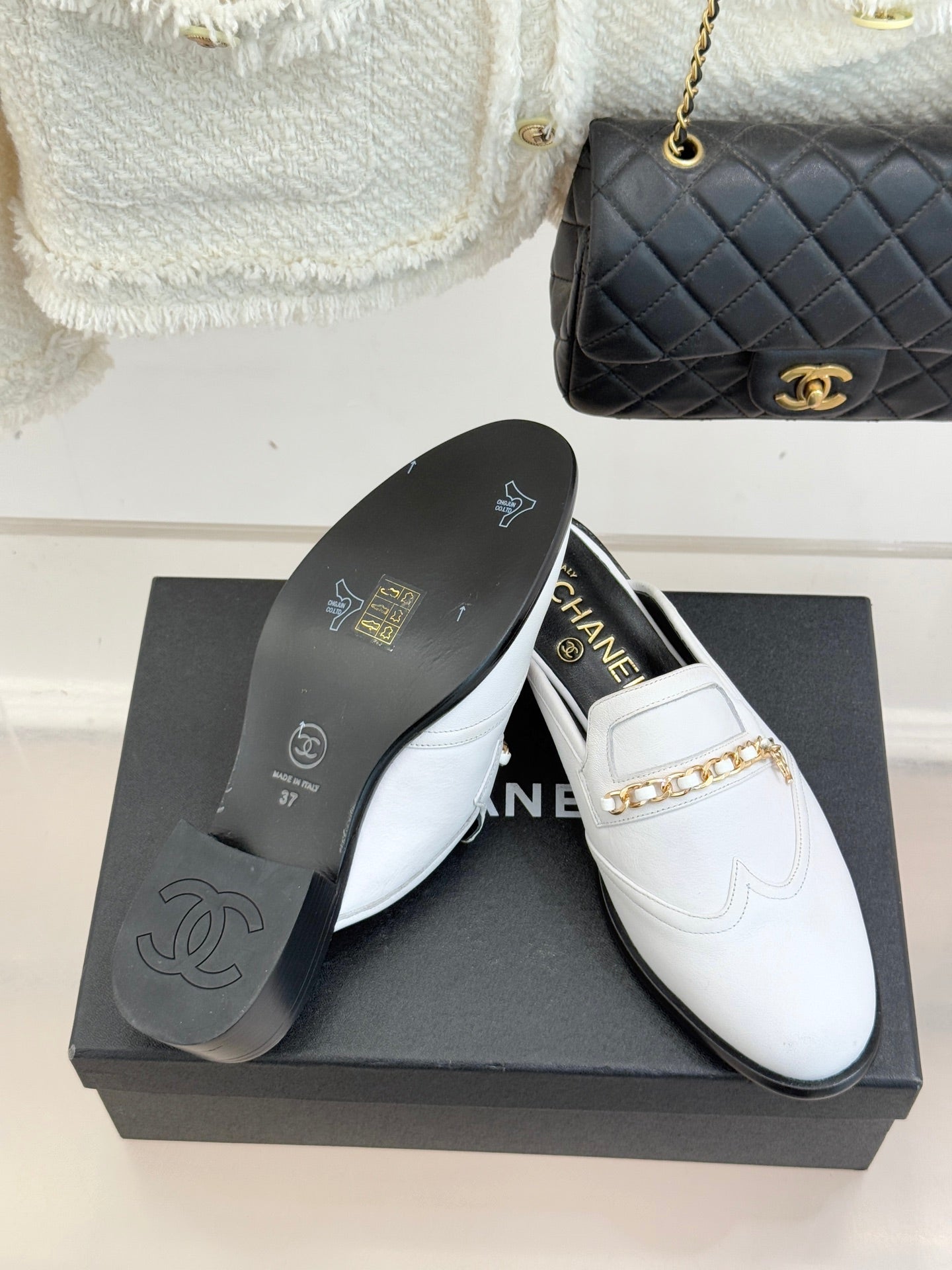 CC 26 Mule White Calfskin 610014