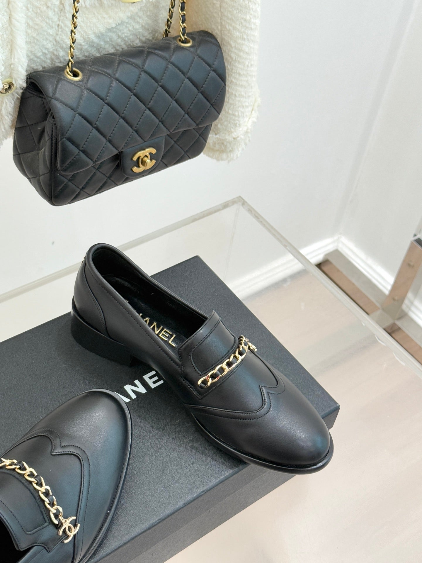 CC 26 Loafer Black Calfskin 610018