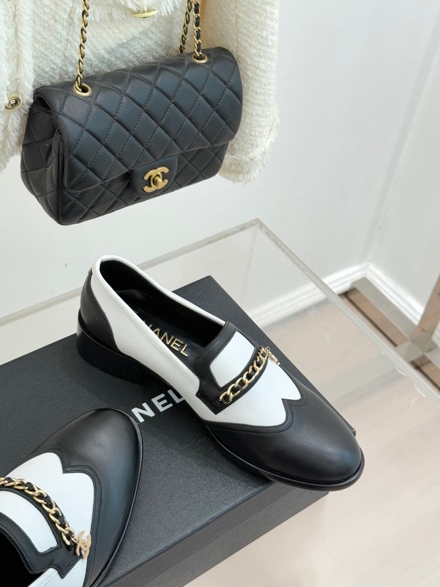 CC 26 Loafer Black mix White Calfskin 610019