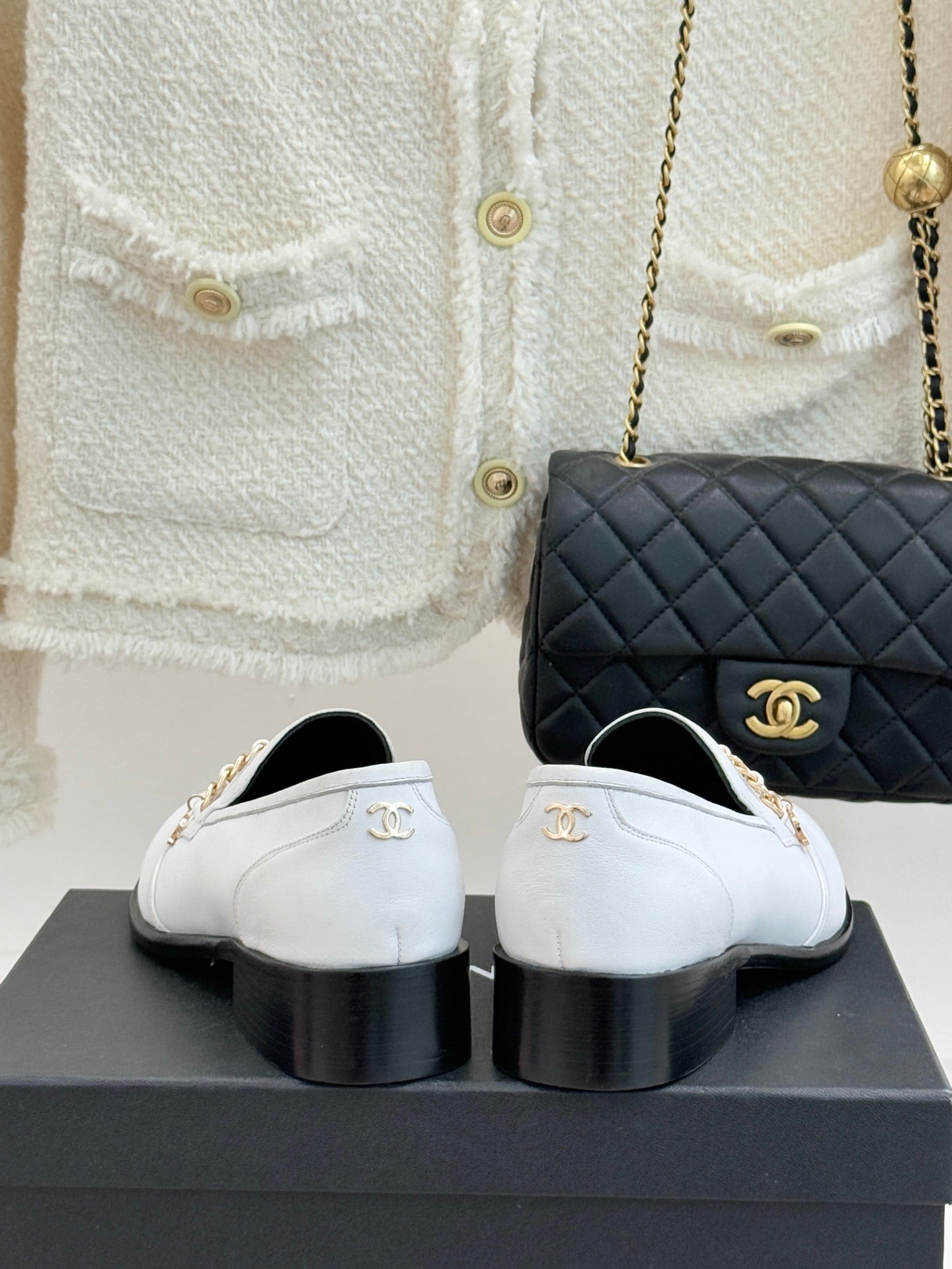 CC 26 Loafer White Calfskin 610017