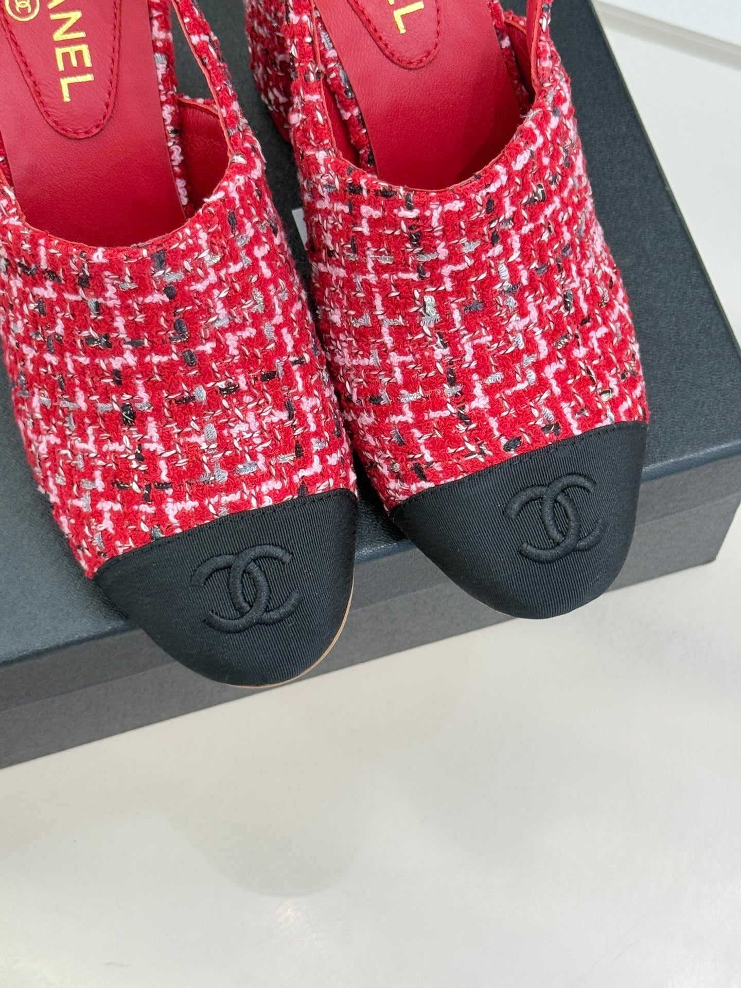 CC 26 Slingback Red Tweed Grosgrain 609986