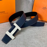 HM CONSTANCE BELT BUCKLE & REVERSIBLE NAVY BLUE LEATHER STRAP 38MM SILVER HARDWARE