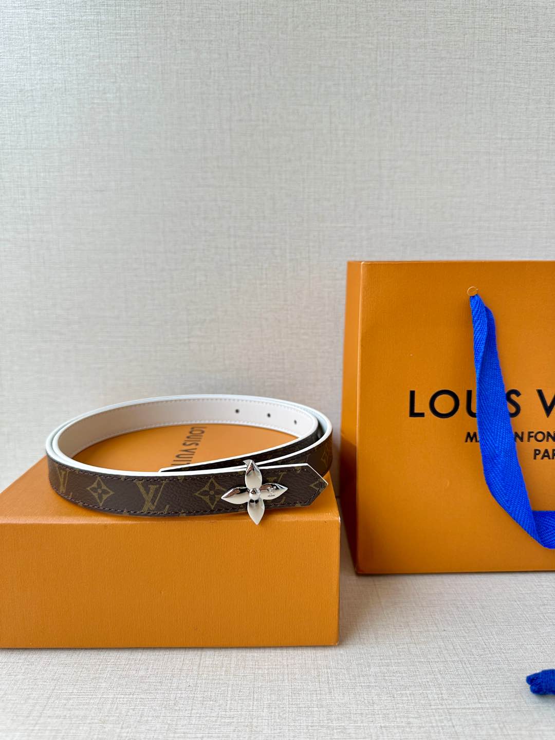 LV Flowergram 20mm Reversible Belt White Brown Calfskin