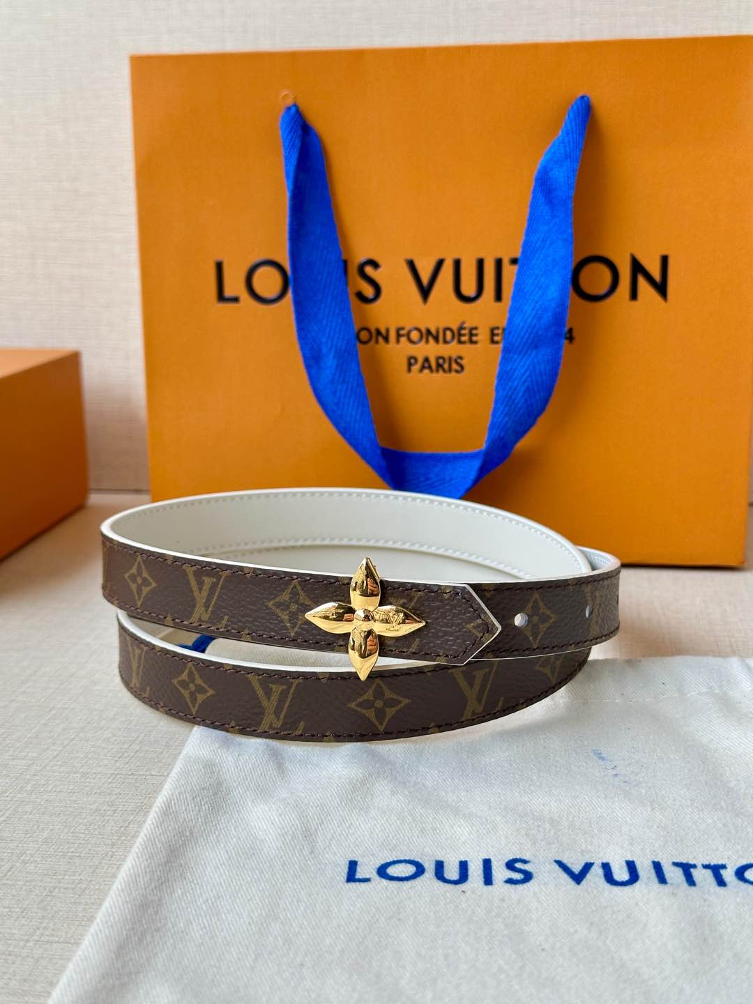 LV Flowergram 20mm Reversible Belt White Brown Calfskin