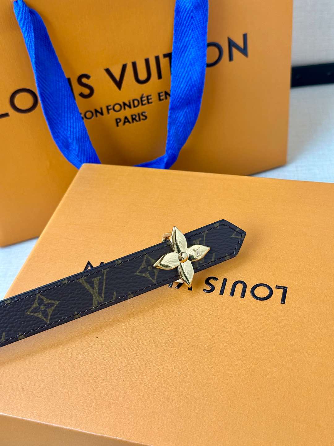 LV Flowergram 20mm Reversible Belt Black Brown Calfskin