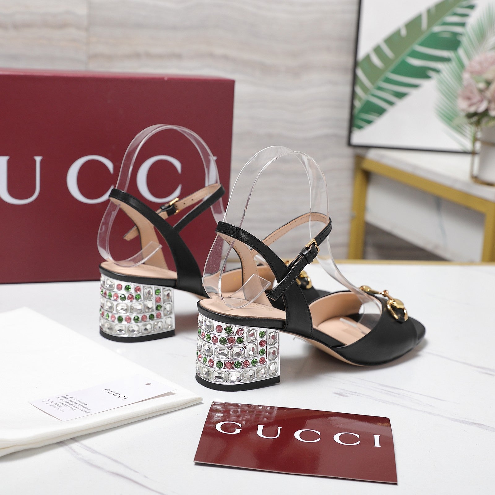 GG 26ss Sandals 55 Black Beige Sheepskin 601098