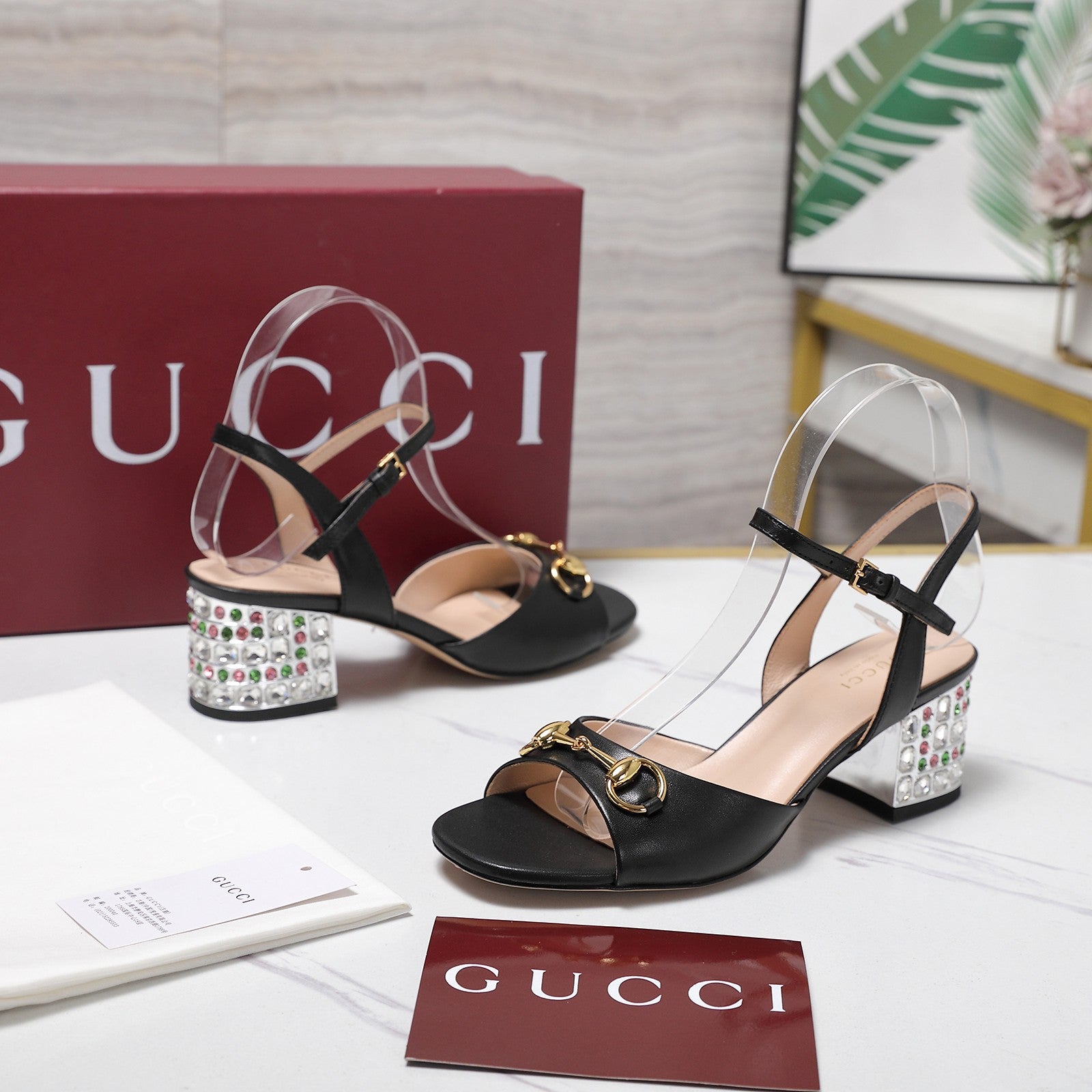 GG 26ss Sandals 55 Black Beige Sheepskin 601098