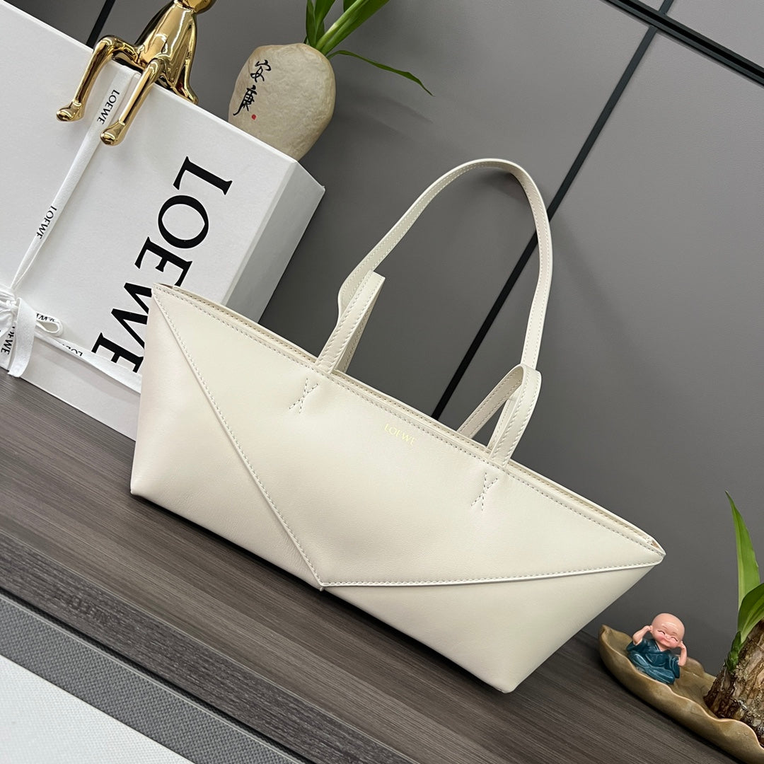 Loewe Cropped Handbag 39 White Glossy Calfskin 280661
