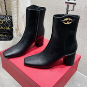 VLOGO SIGNATURE WHITE CALFSKIN ANKLE BOOT 75 MM