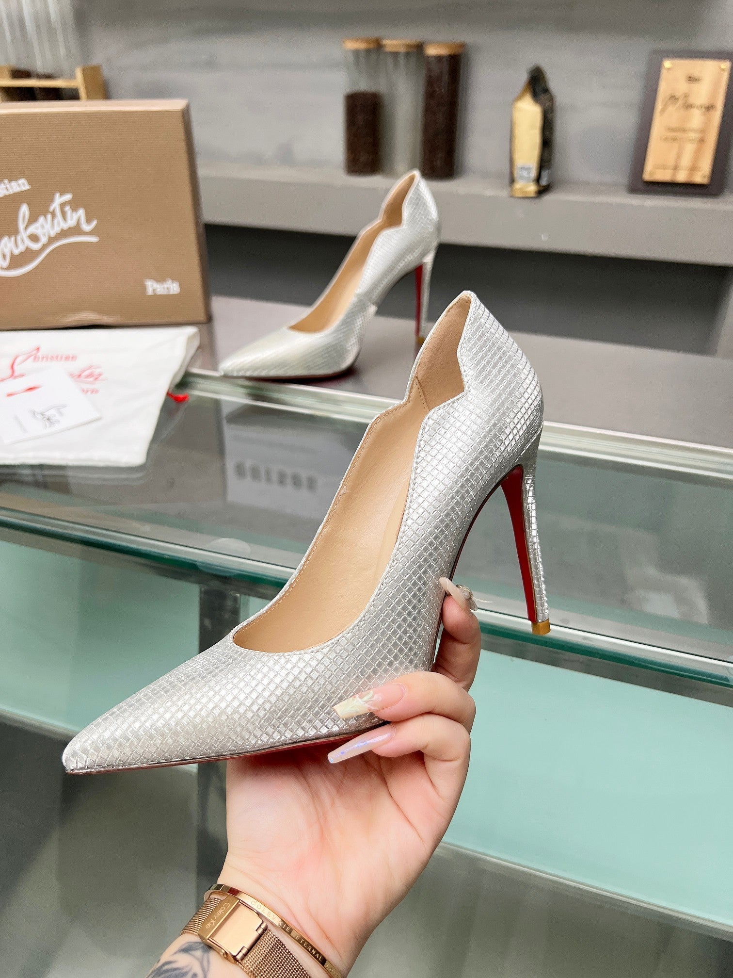 CL Hot Chick Pumps 100mm Sequin Fabric Silver