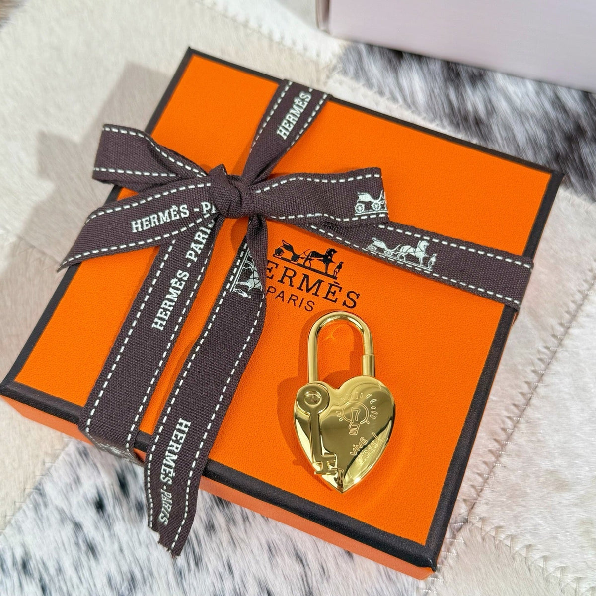 HM Heart-shaped Lock Bag Charm