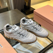MIU 26ss Sneaker Gray Fabric Suede 625652