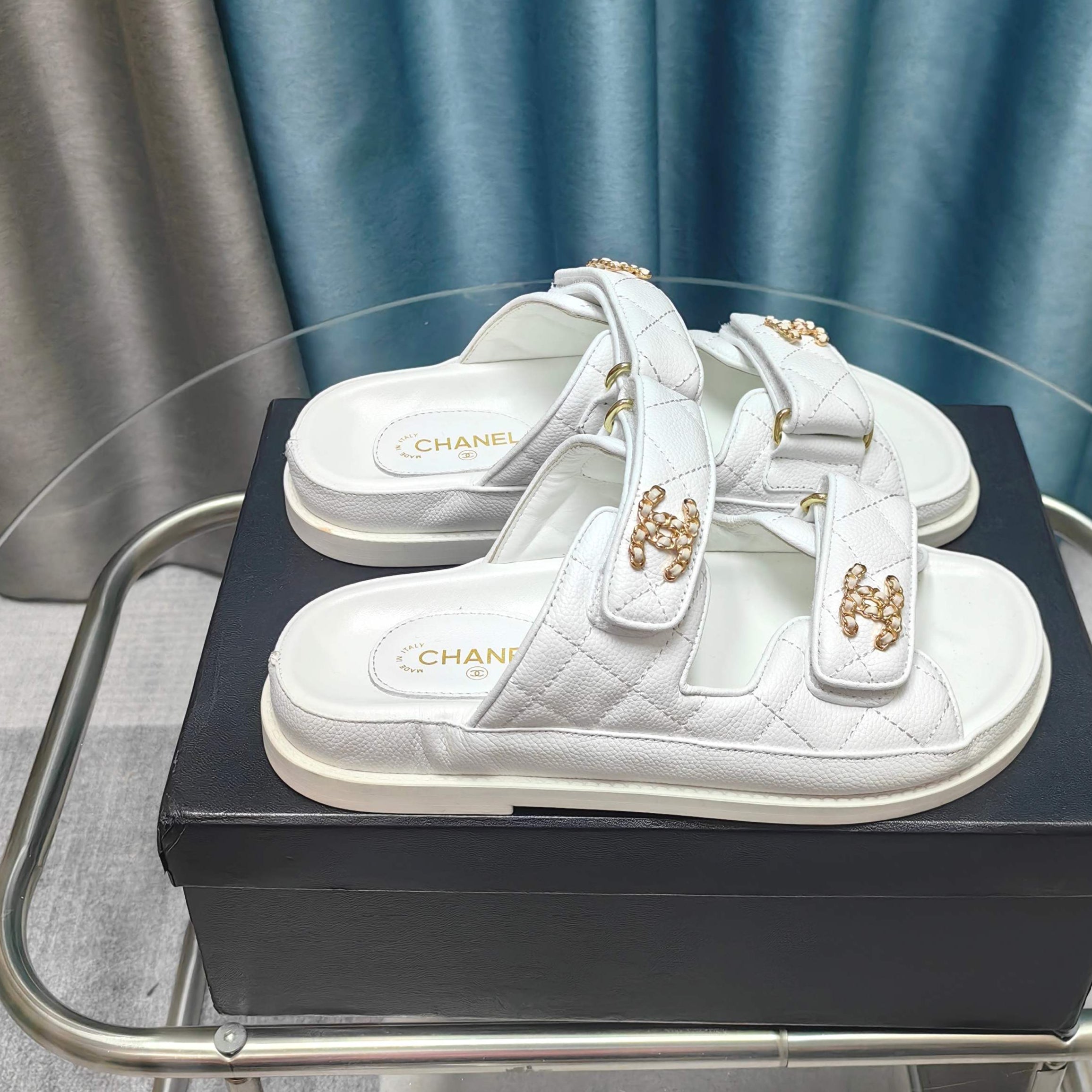 CC 25C Dad Mule White Grained Calfskin