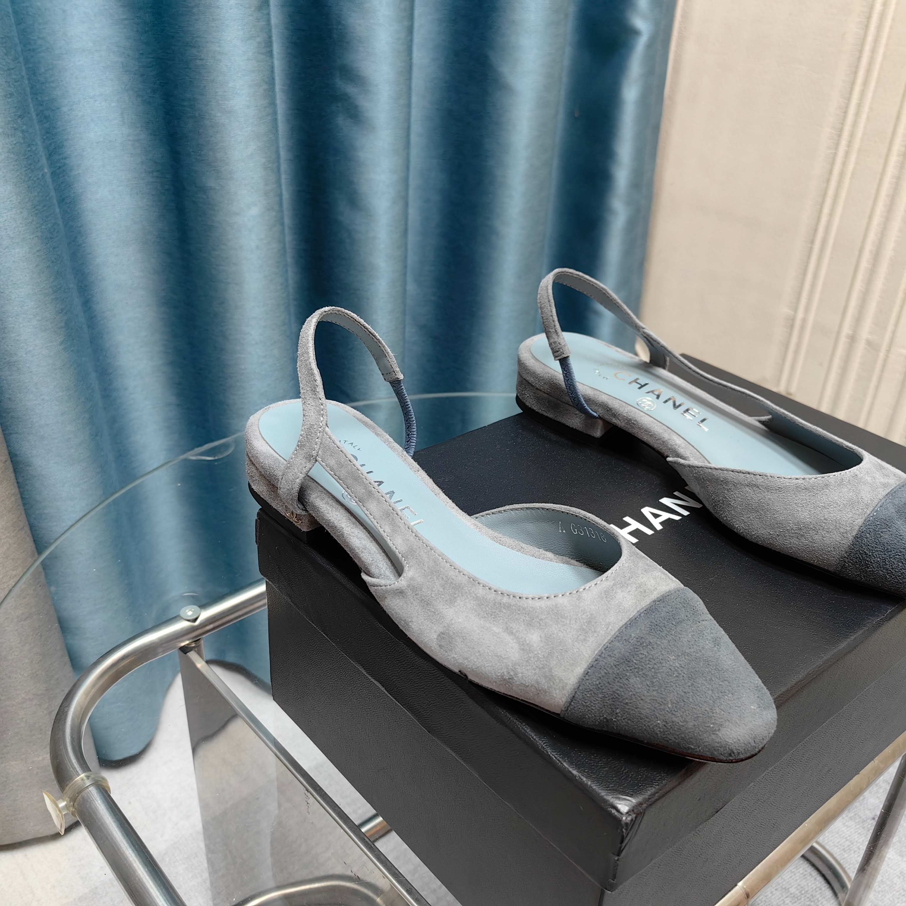CC 25 Slingback Grey Suede