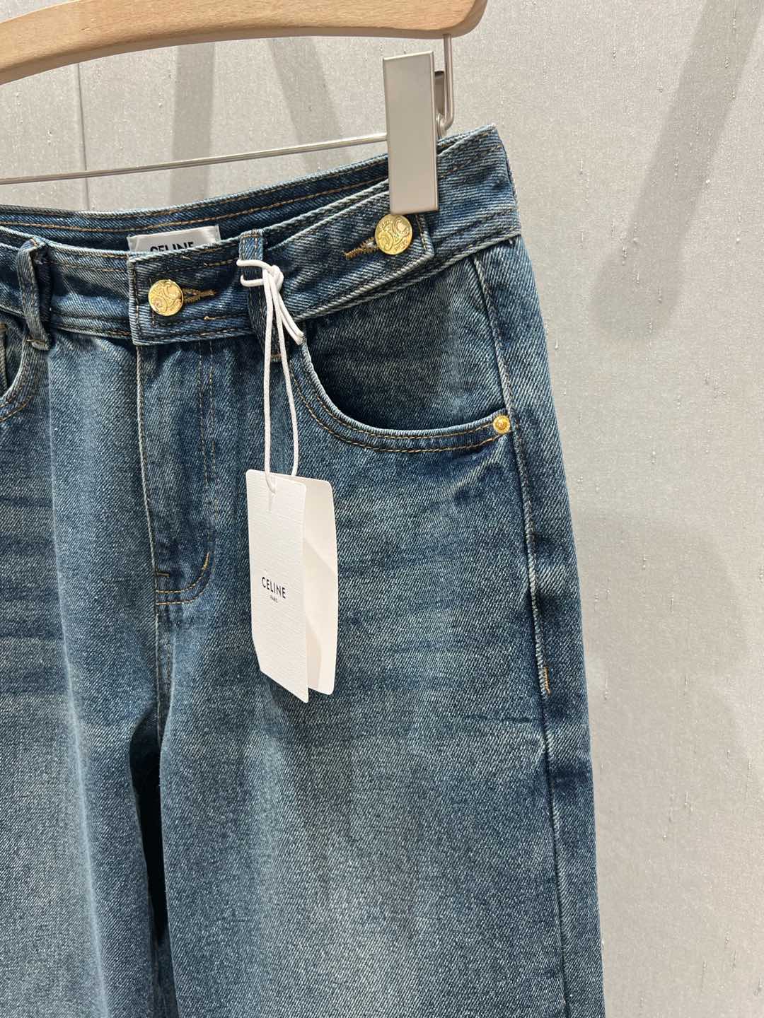 Celine Back Pocket Embroidery Cover Straight Jeans Blue Cotton 209716