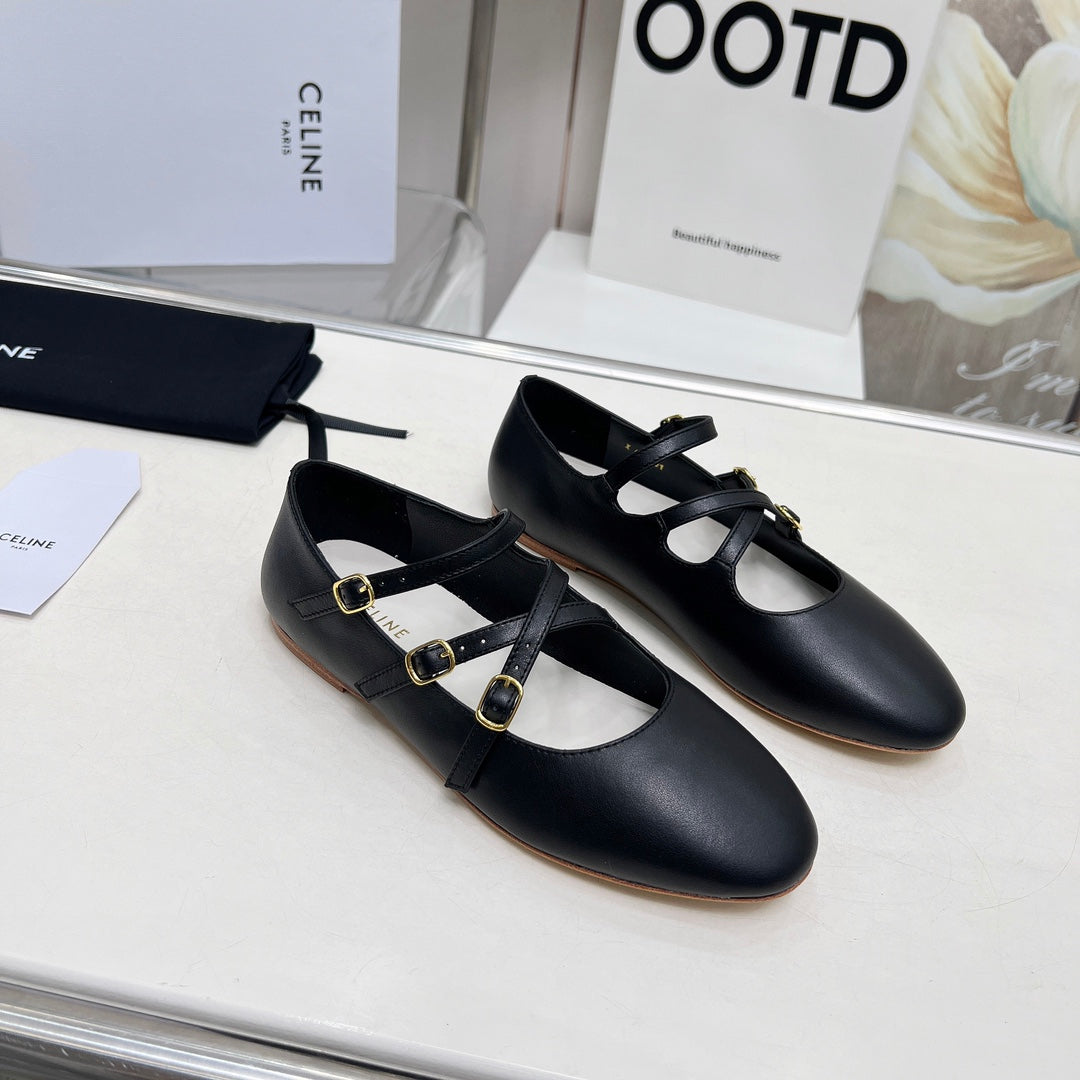 BALLET FLAT WITH CROSSOVER STRAP IN BLACK LAMBSKIN