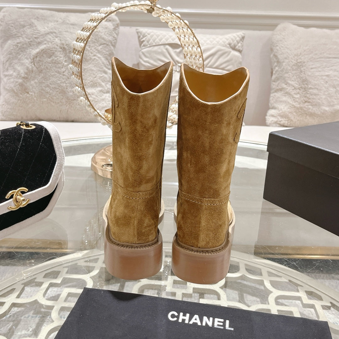 CC Ankle Boots 40mm Light Brown Suede