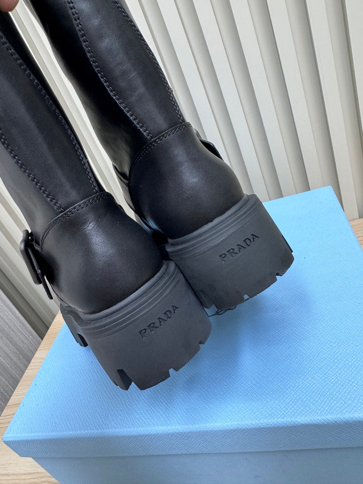 PRA Martin boots black sheepskin 443644