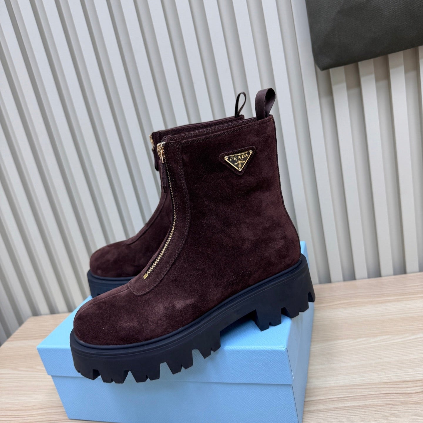 PRA Martin boots burgundy brown suede 443648