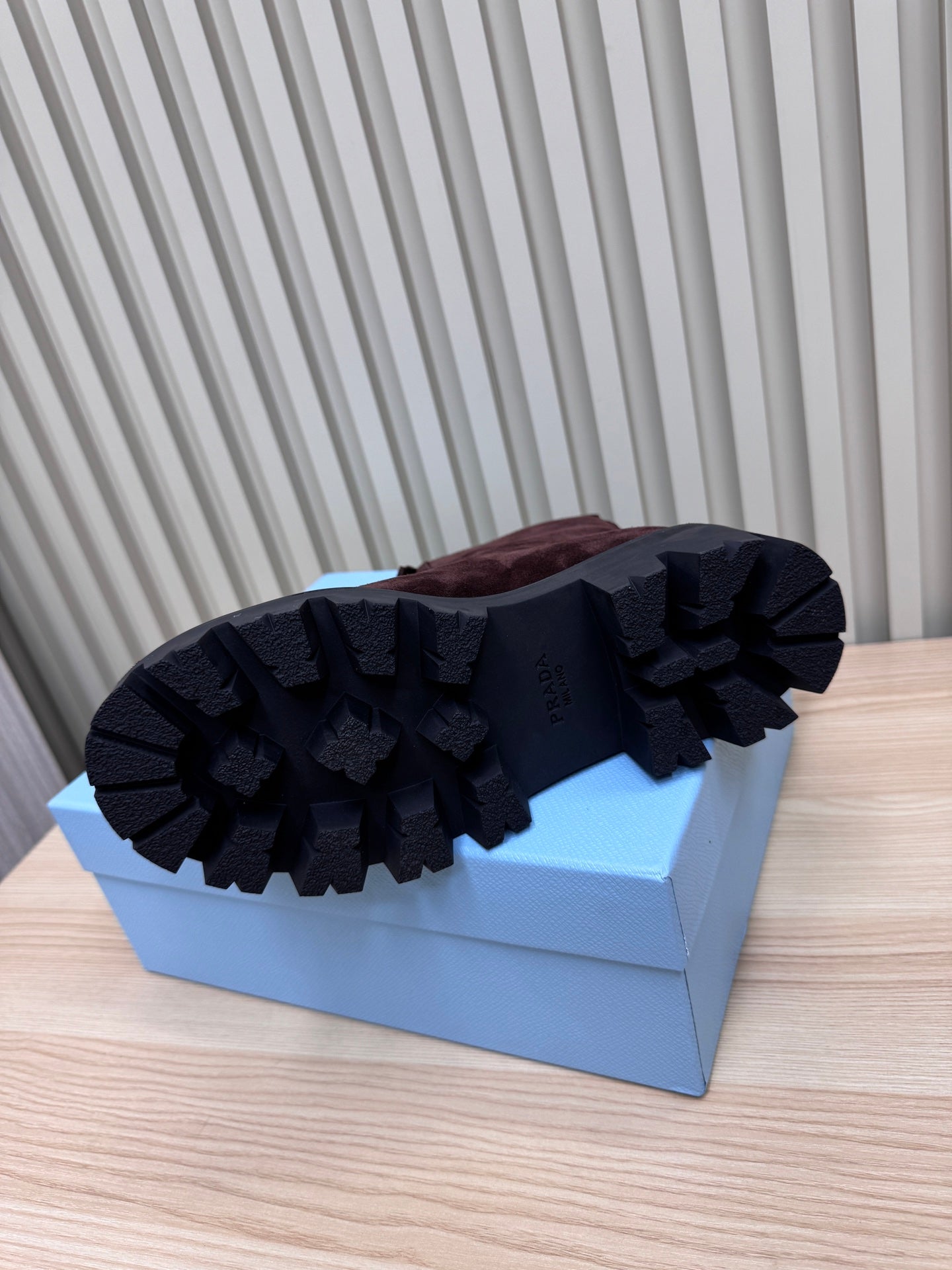 PRA Martin boots burgundy brown suede 443648