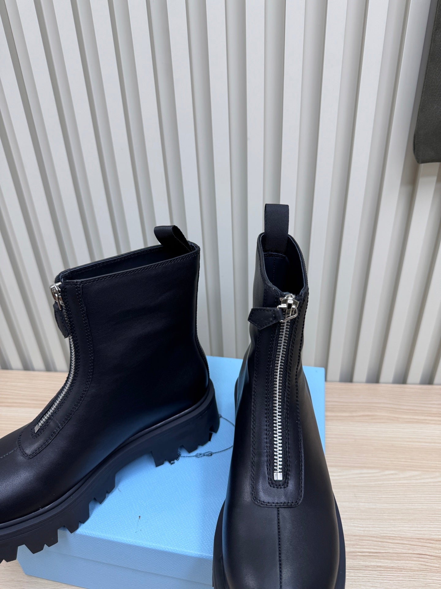 PRA Martin boots black sheepskin 443650