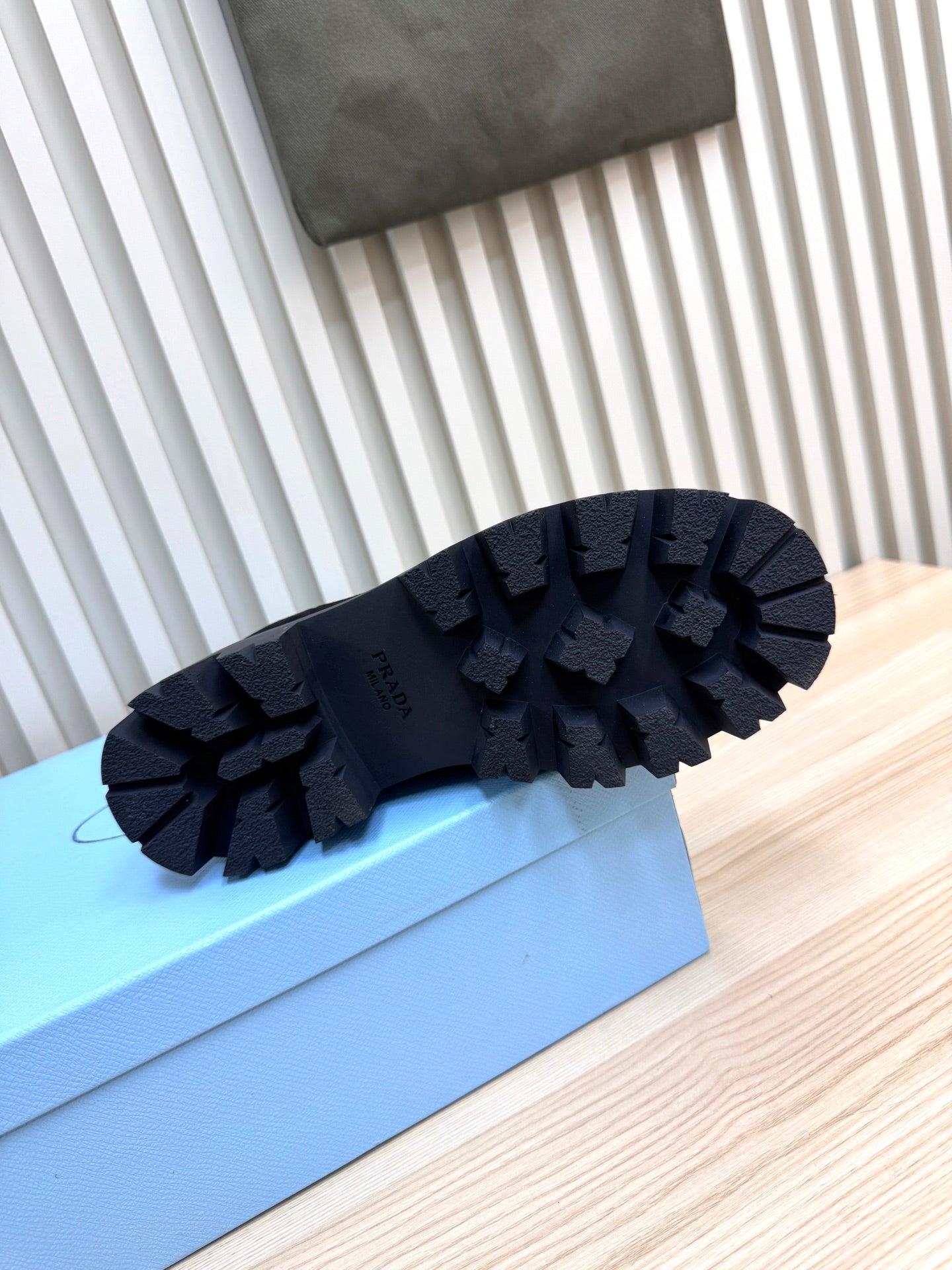 PRA ankle boots black suede 443663