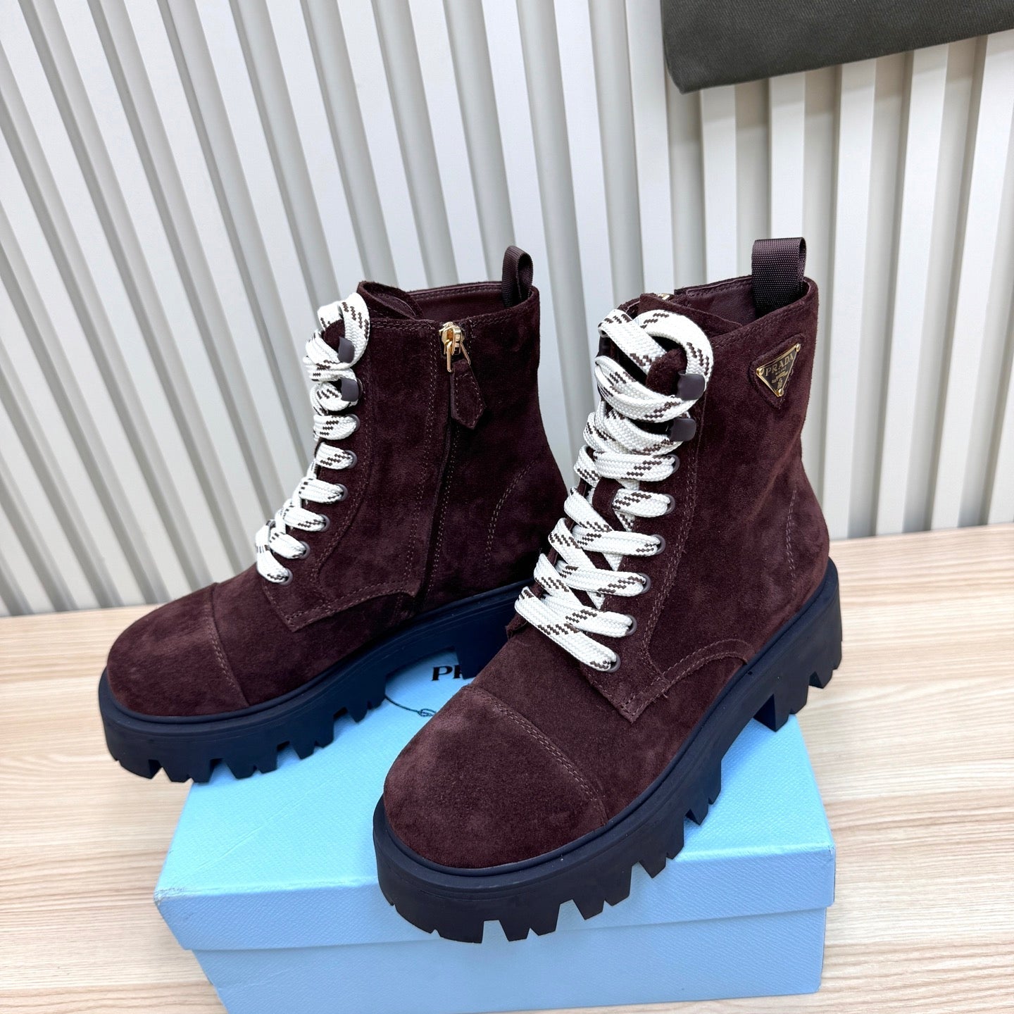 PRA Martin boots burgundy brown suede 443668