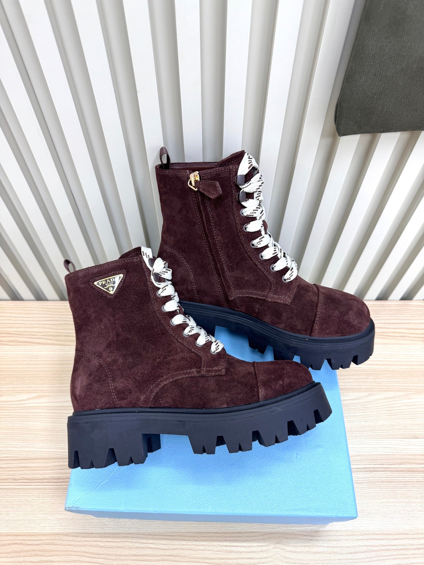 PRA Martin boots burgundy brown suede 443668