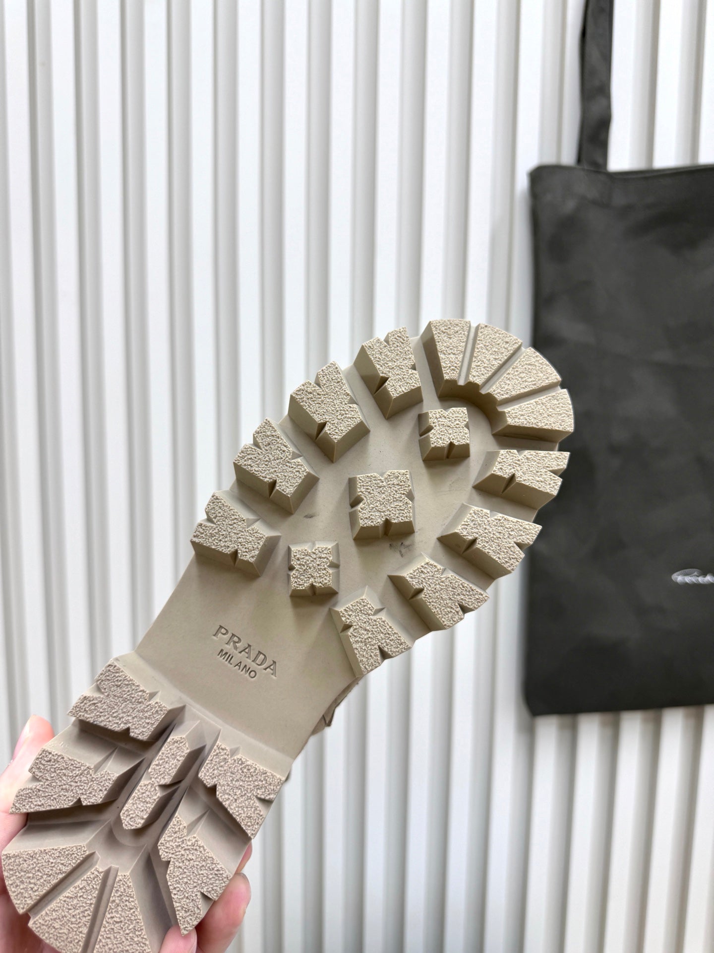 PRA Martin boots light taupe beige suede 443669