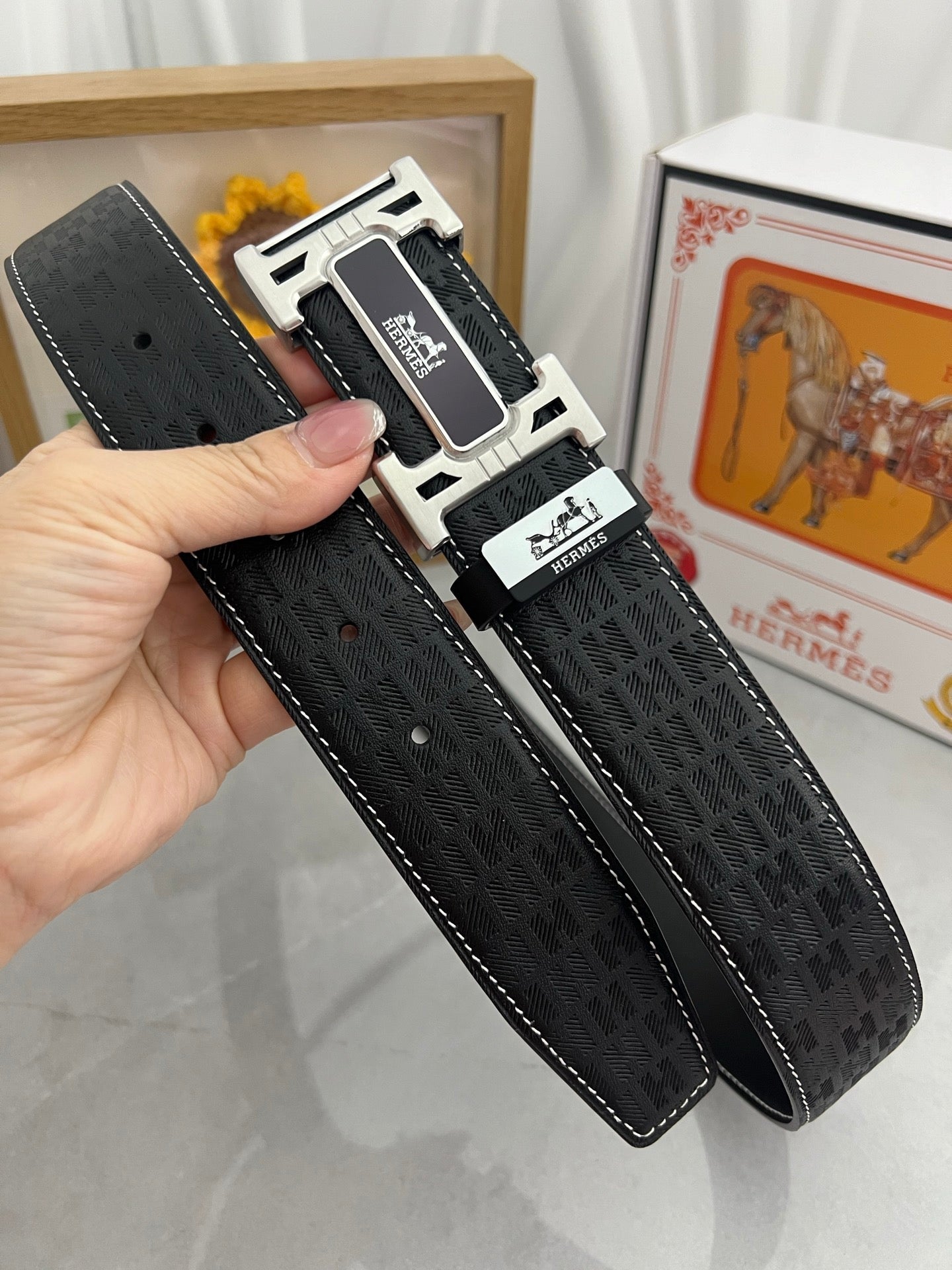 HM Constance Belt 38mm Black Cowhide Sliver Buckle 619788