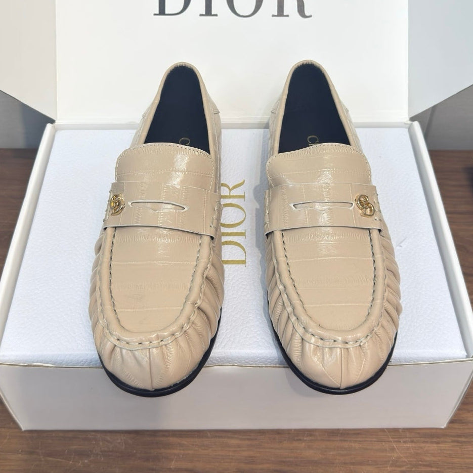 Dior 2026 Loafers Cowhide 922479