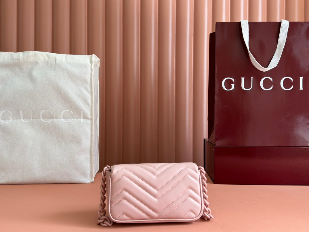 Gucci GG Marmont 16.5 Bag All Pink Calfskin 248346