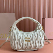 WANDER MATELASSÉ HANDBAG 23 IN WHITE LAMBSKIN