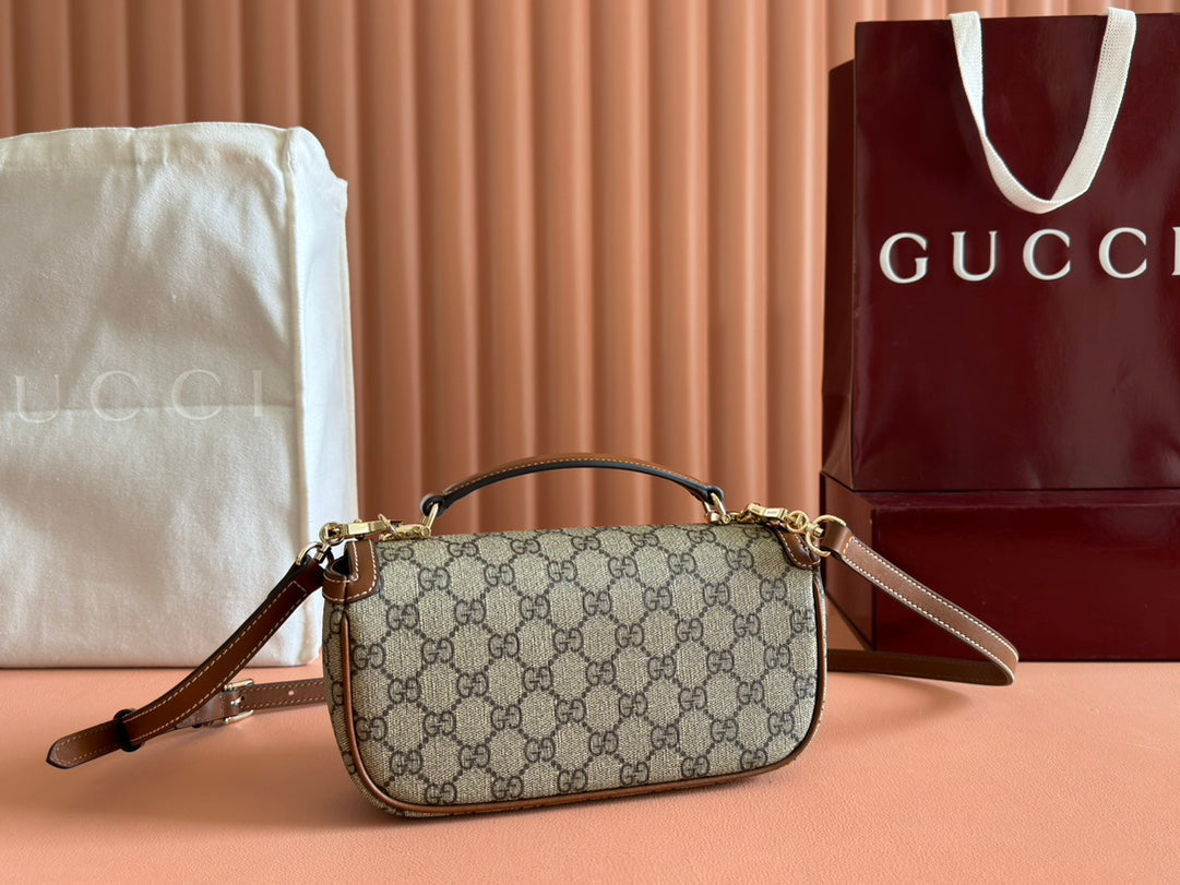 Gucci Horsebit 1995 Bag Beige mix Brown Calfskin canvas