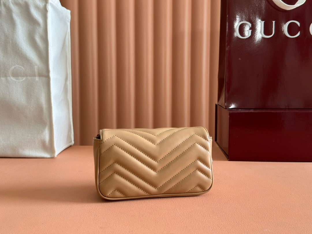 Gucci GG Marmont 16.5 Bag All Beige Calfskin 248378