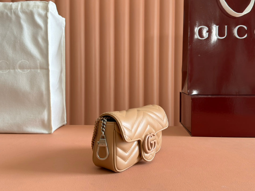 Gucci GG Marmont 16.5 Bag All Beige Calfskin 248378