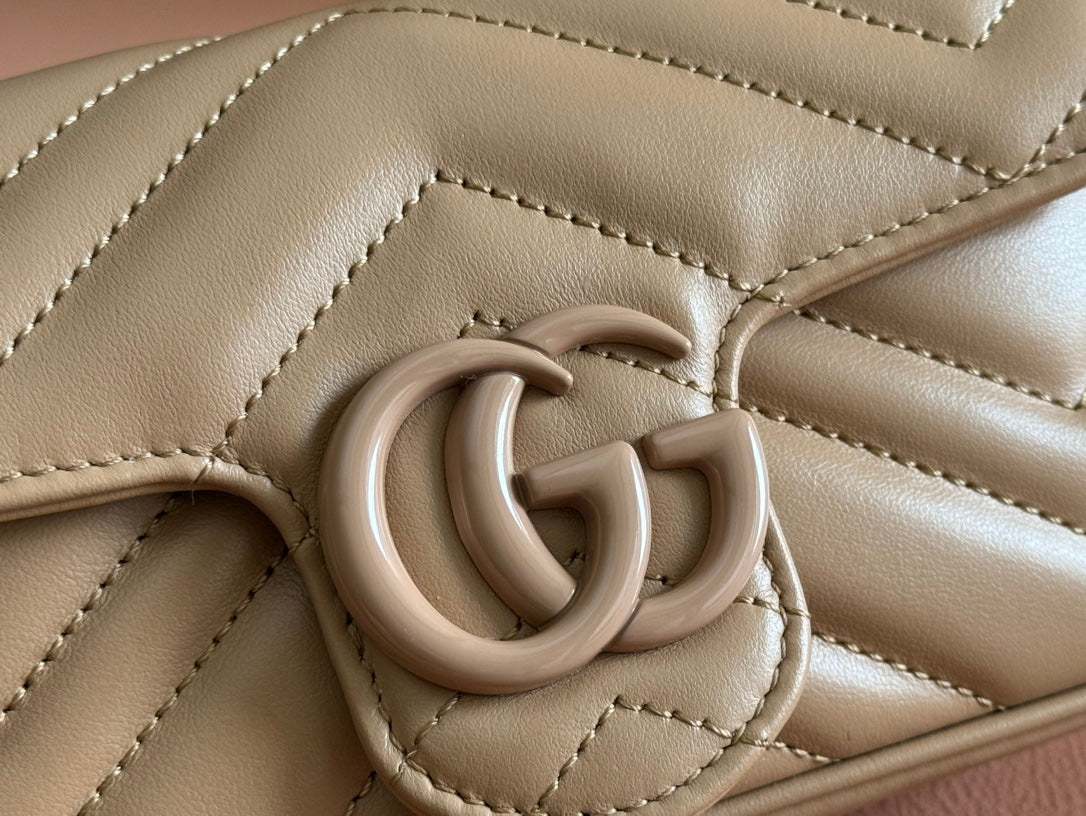 Gucci GG Marmont 16.5 Bag All Beige Calfskin 248378
