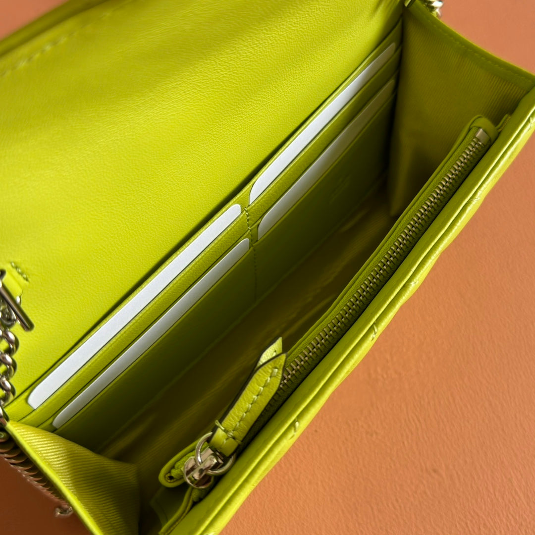 Gucci Marmont Chain Wallet Green Cowhide 254974