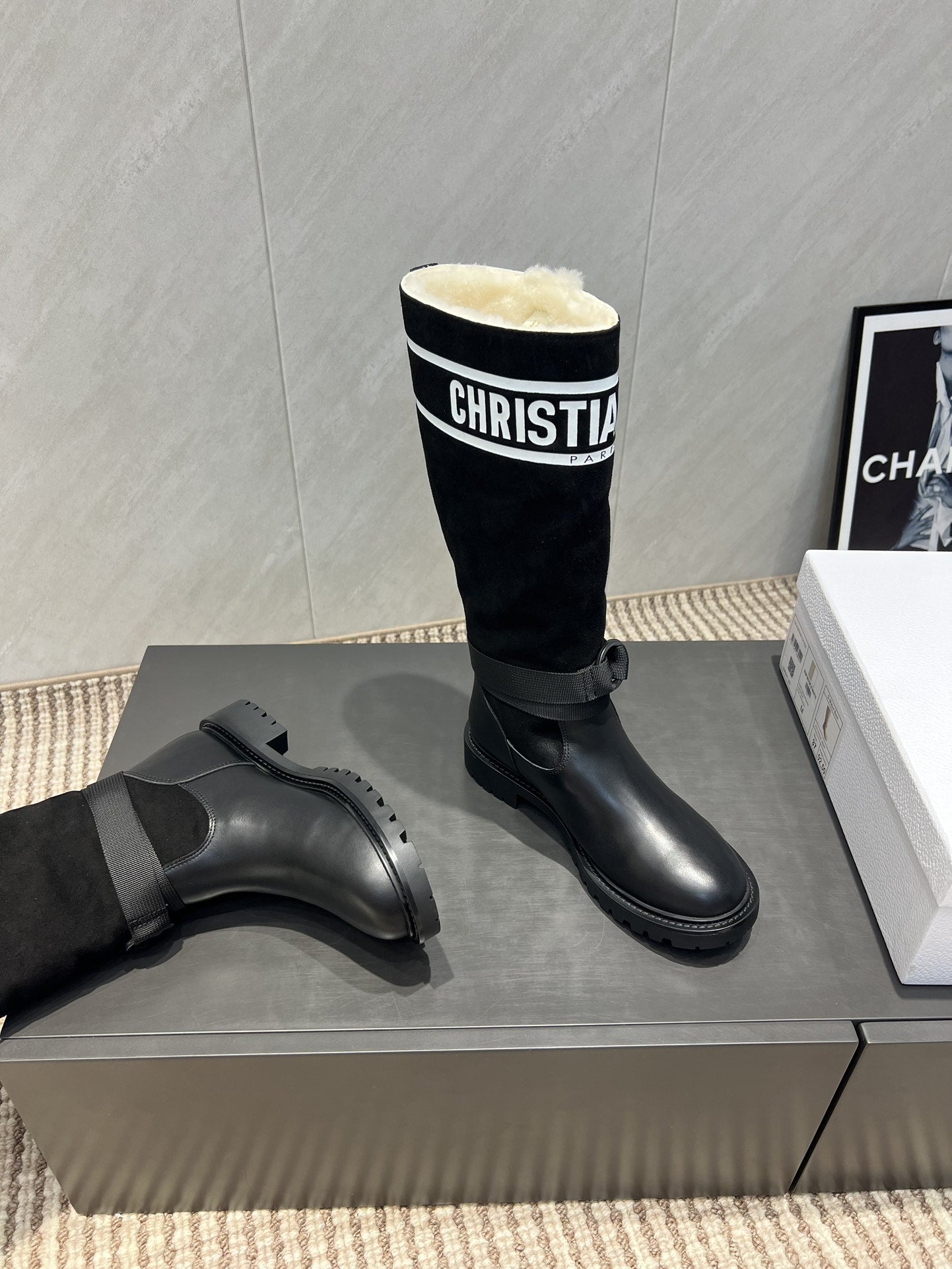 Dior 2025 Boot Black White Suede Cowhide Fur 502075