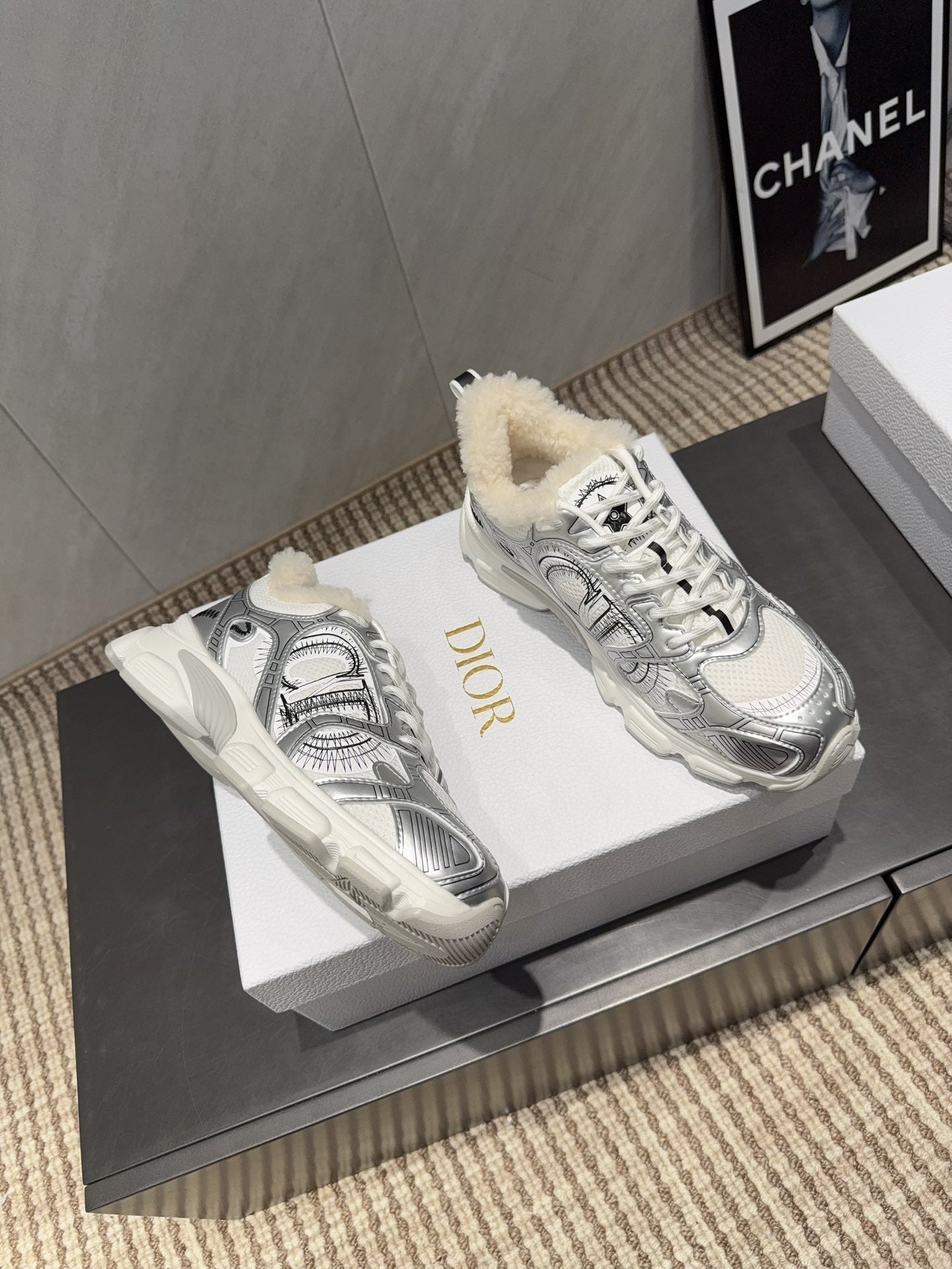 CD platform casual sneaker white sliver wool suede mesh 539676