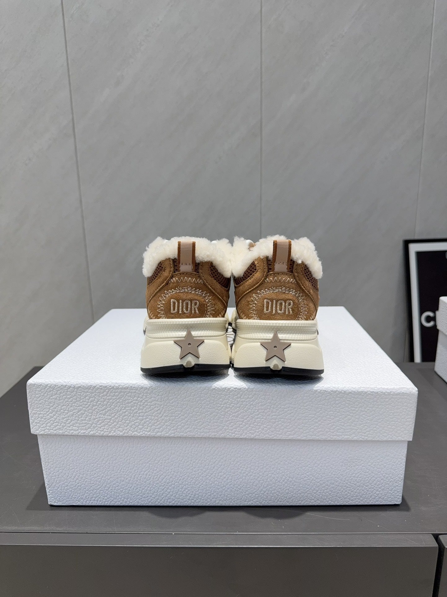 CD platform casual sneaker brown wool suede mesh 539677