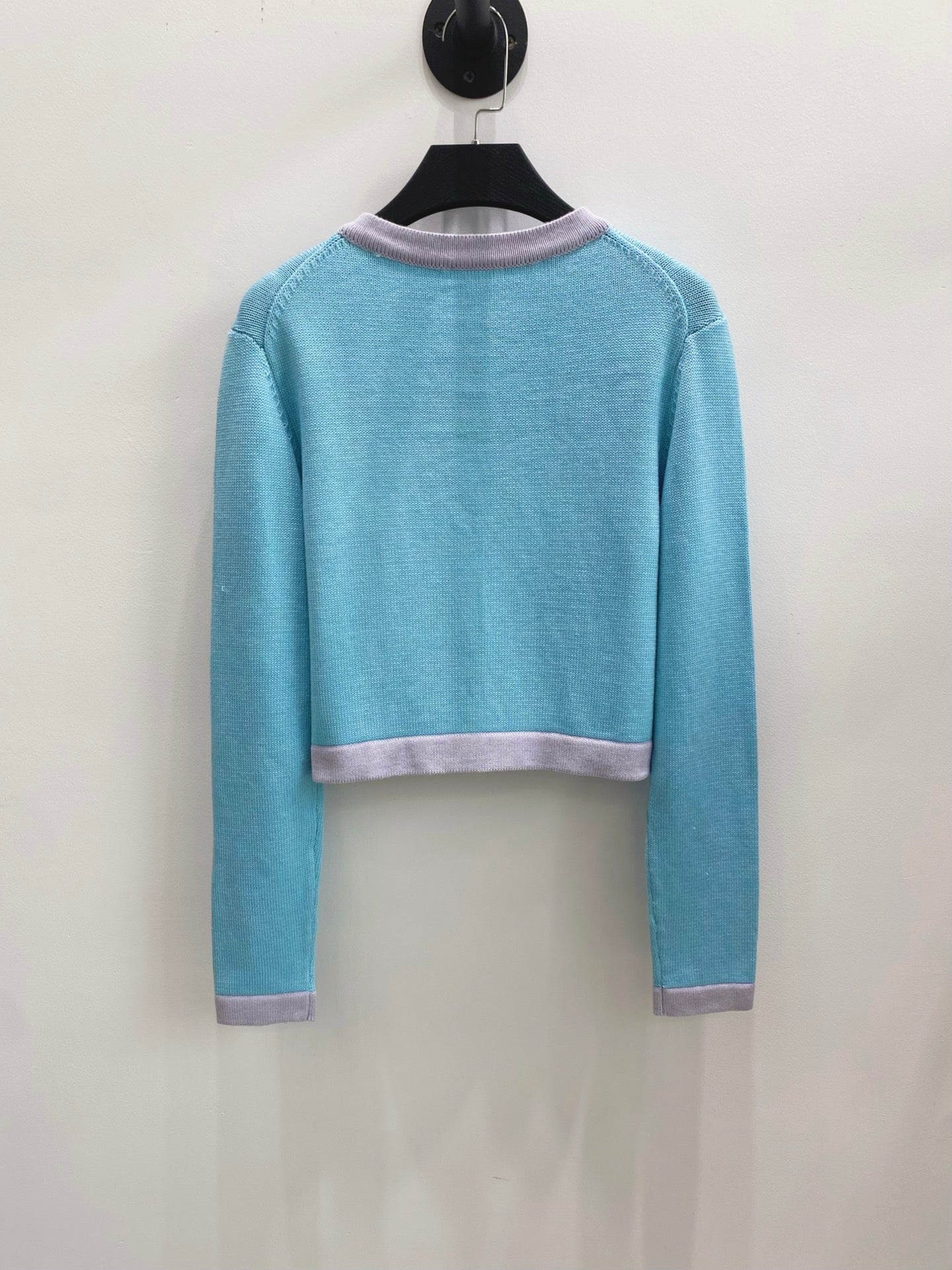 Chanel 2026 Long-sleeved Knit Cardigan Blue Wool 423121