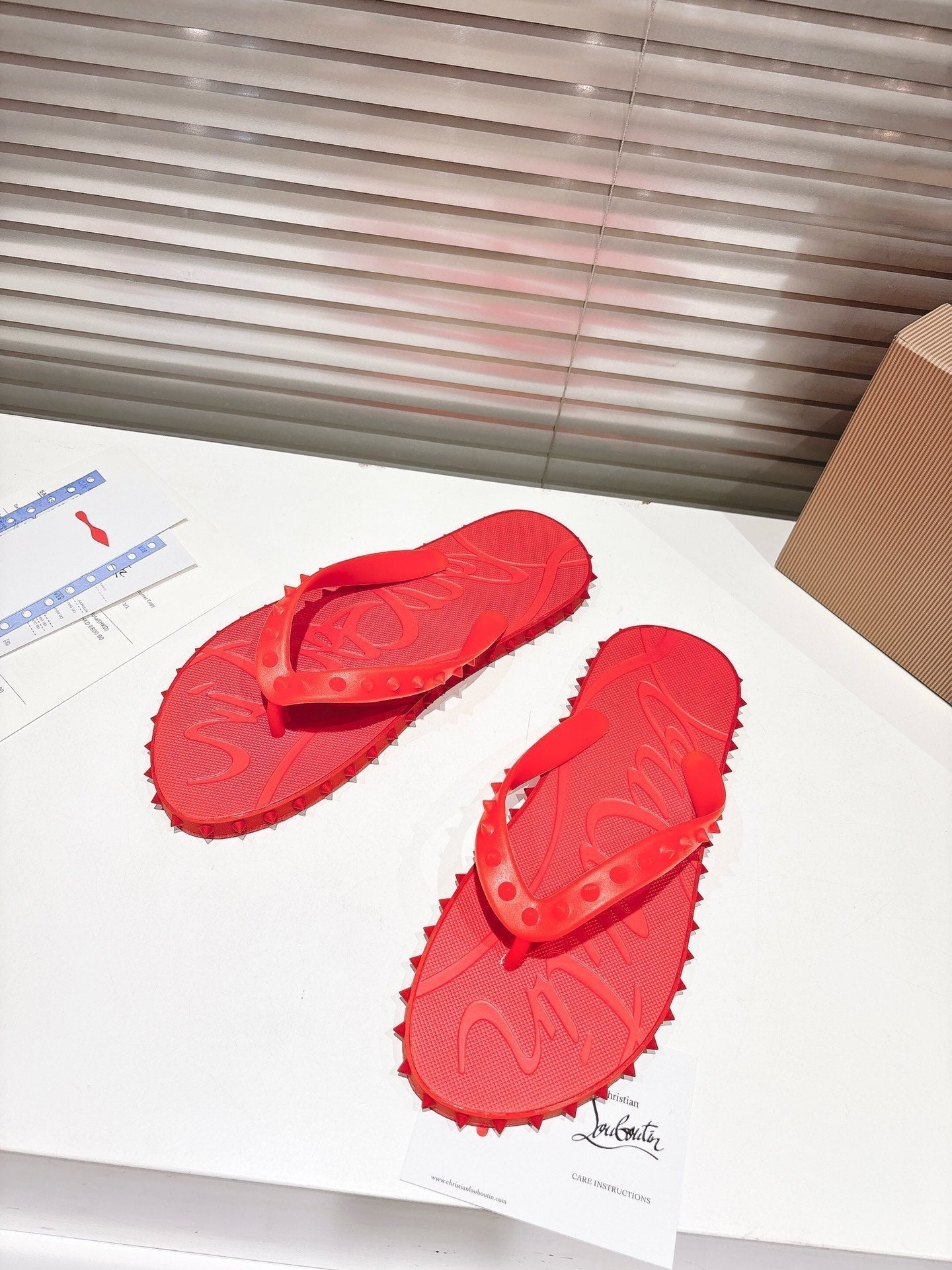 CL 25 Super Loubi Flip Thongs Rubber 242401