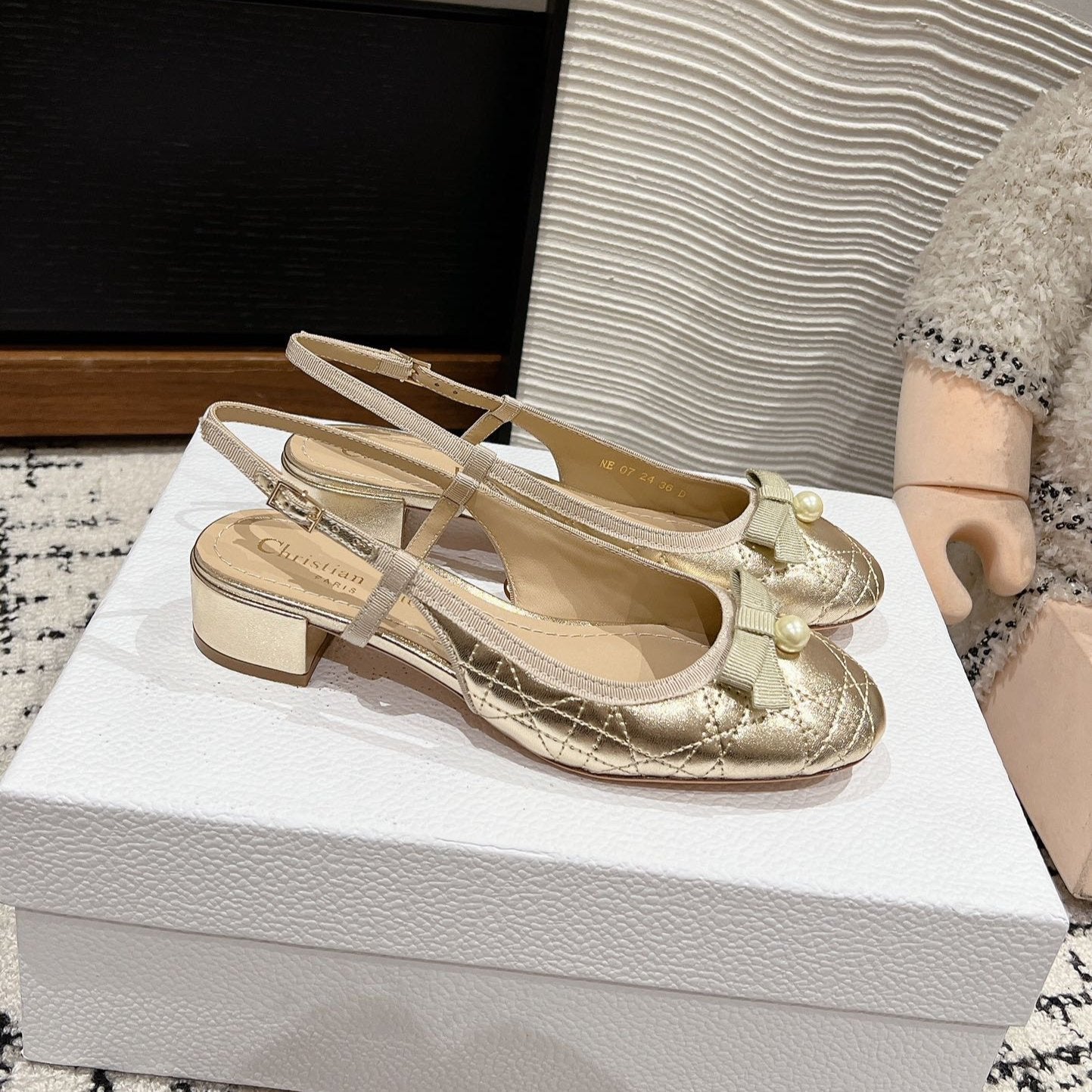 CD Ballet Slingback Pump 30mm In Gold Quilted Calfskin 997041