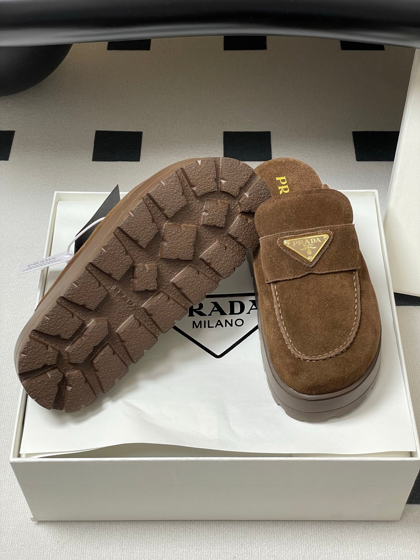 Prada 25 Mule Brown Suede 247793