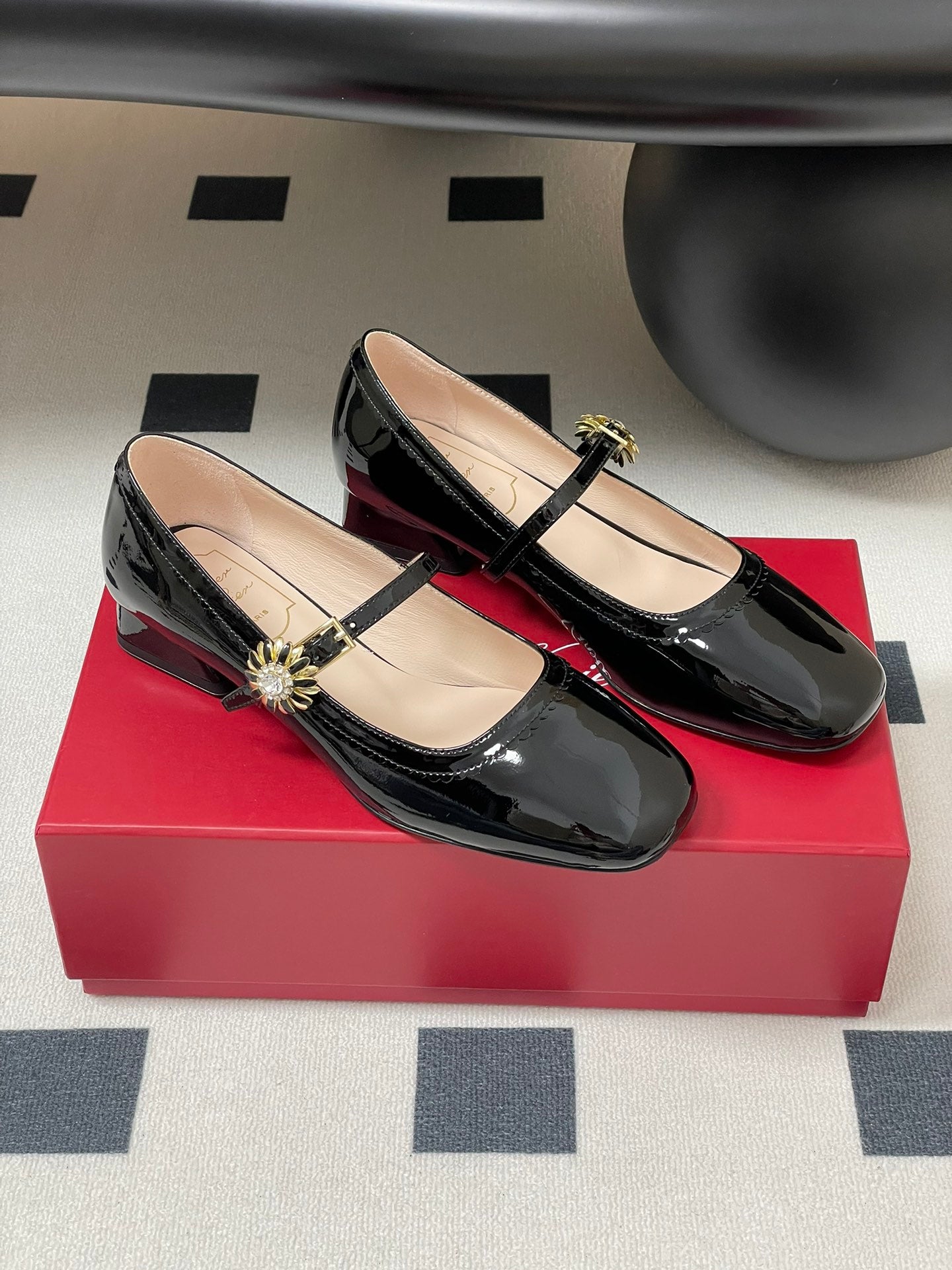 Viv 25 Mary Jane 2.5cm Black Patent Calf Leather 247892