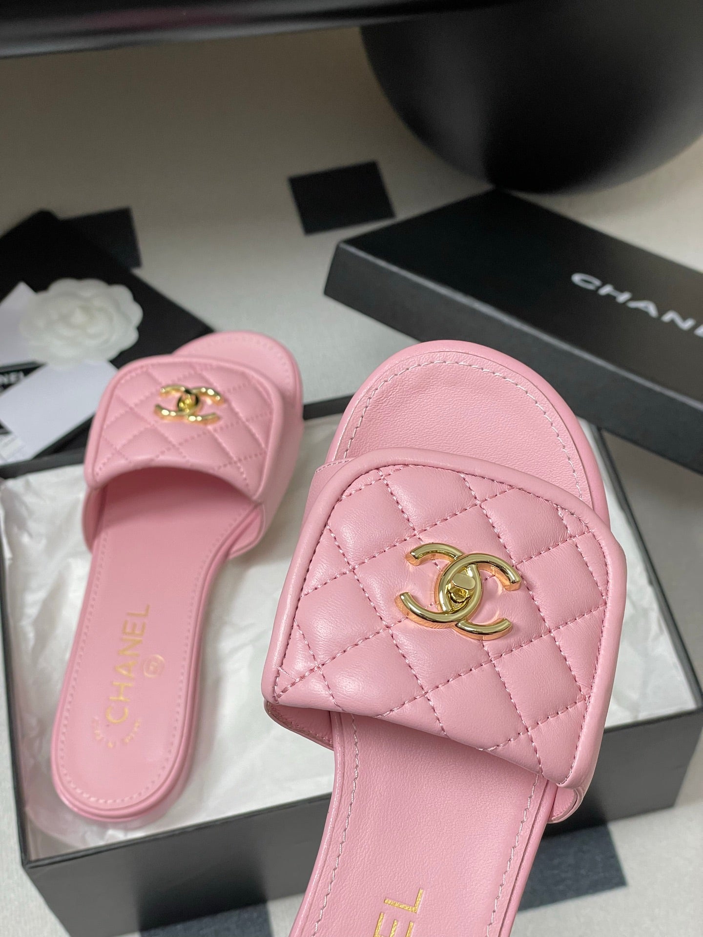 CC 25F Slide Quilted