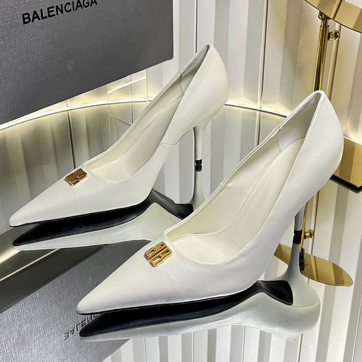 Balenciaga 2026 Avenue BB Editor 85mm Pump White Calfskin 616566