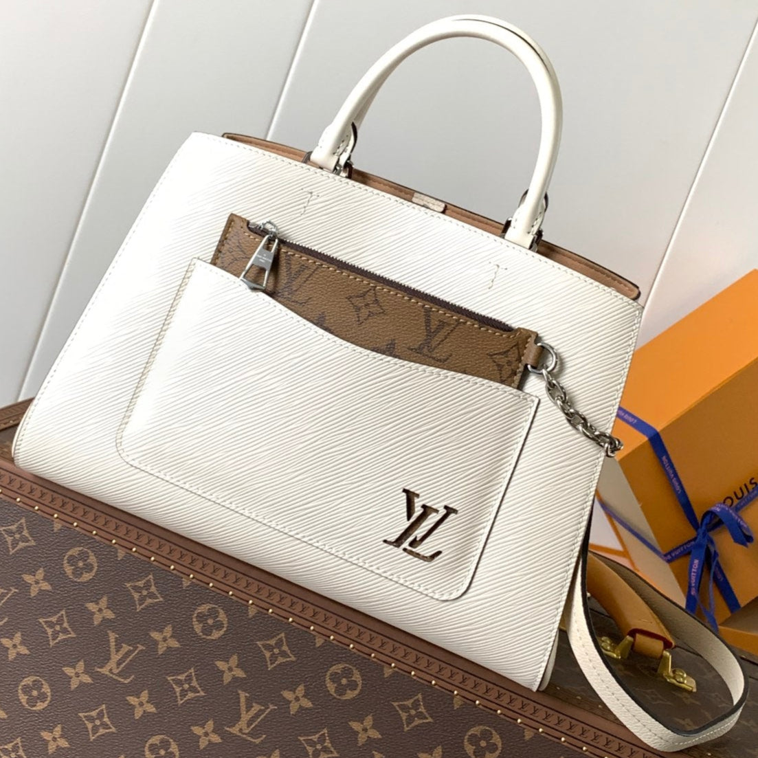 LV Marelle 30cm Tote Bag White mix Brown Epi grain leather 241070